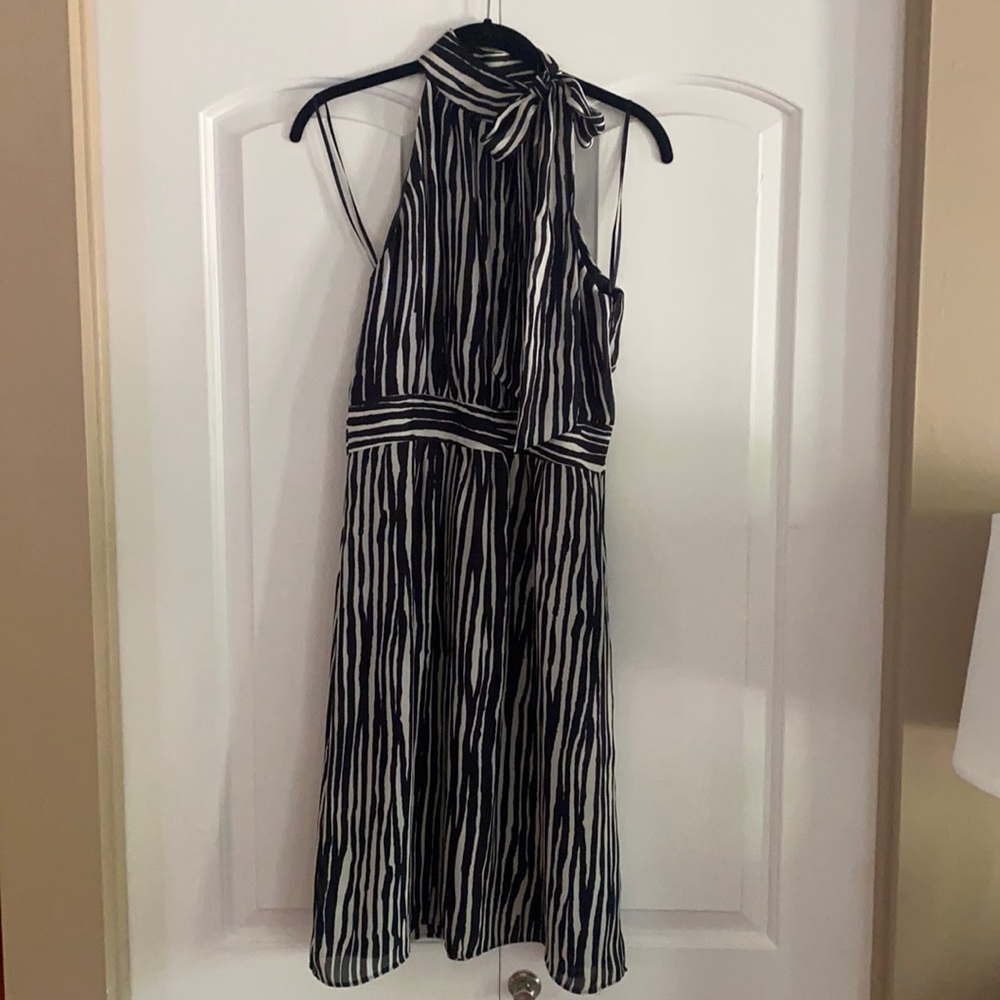 Banana Republic size 4